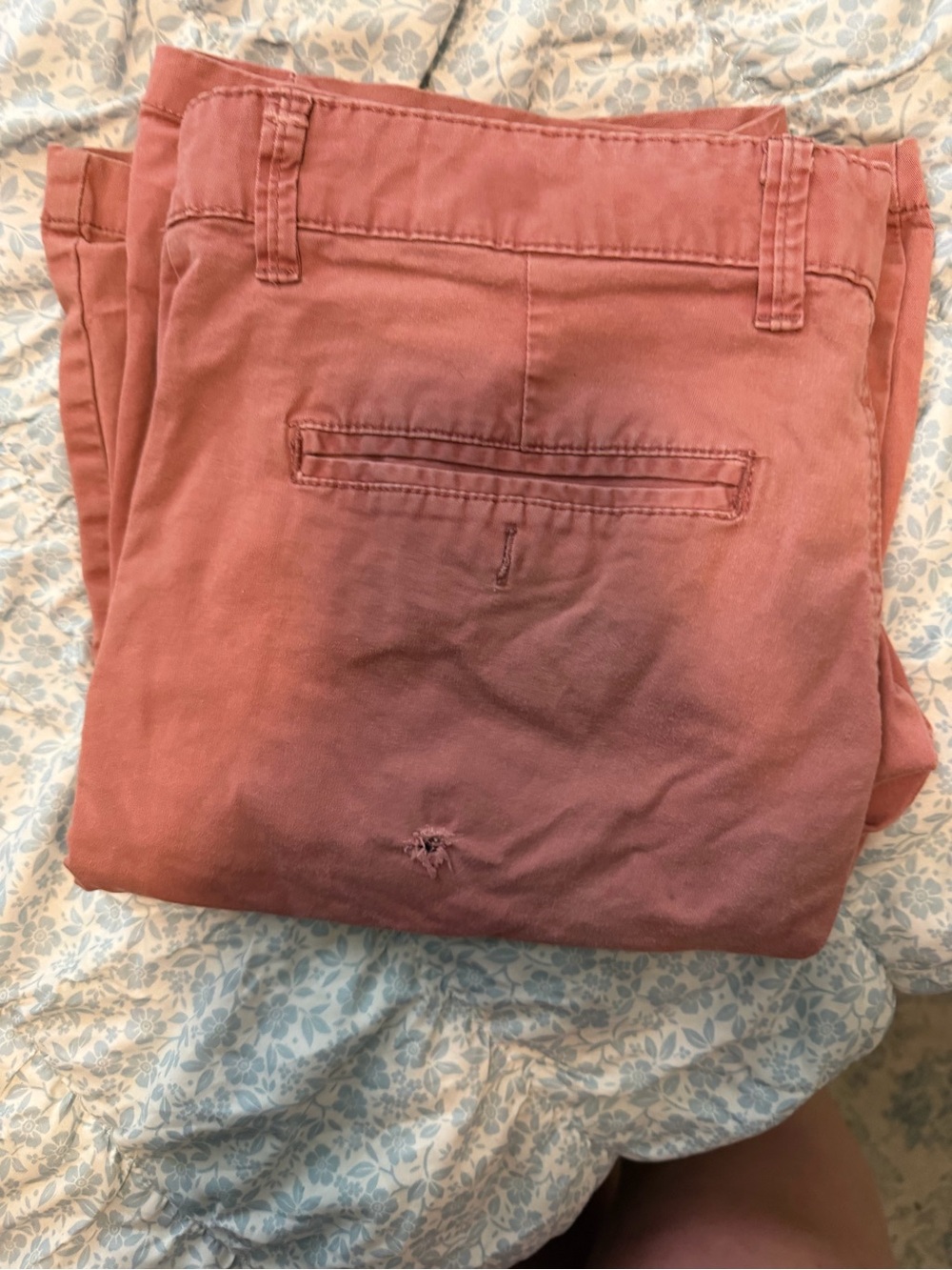 Men's Cargo Shorts in Dusty Rose - Casual Everyday Style